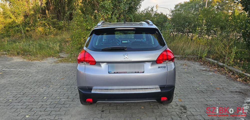 2014' Peugeot 2008 photo #4