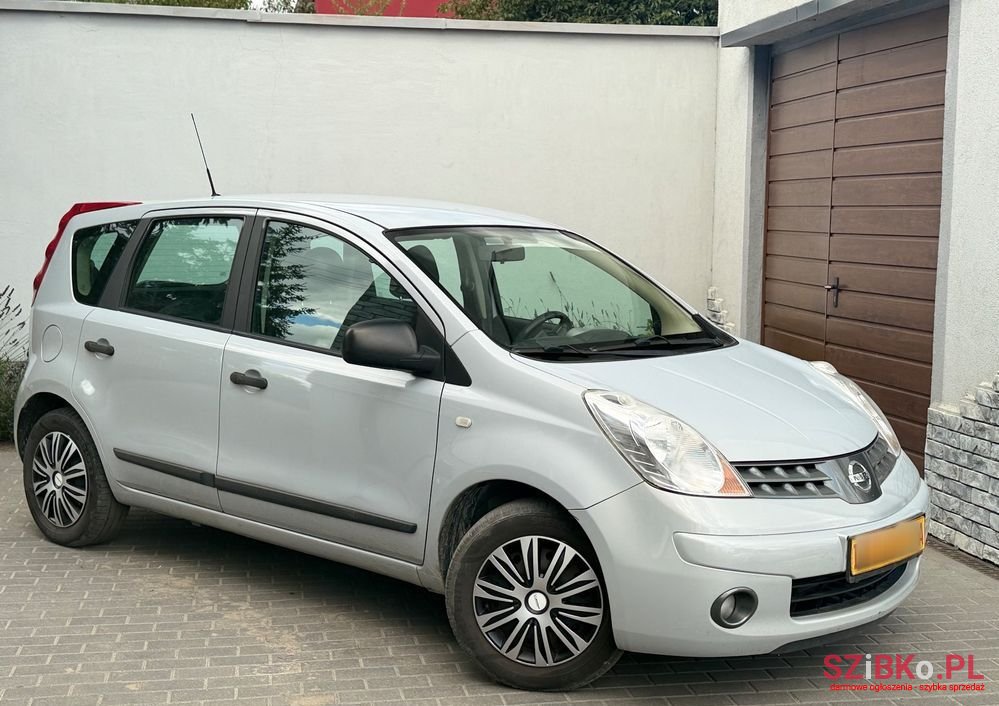 2009' Nissan Note 1.4 Visia A/C photo #2