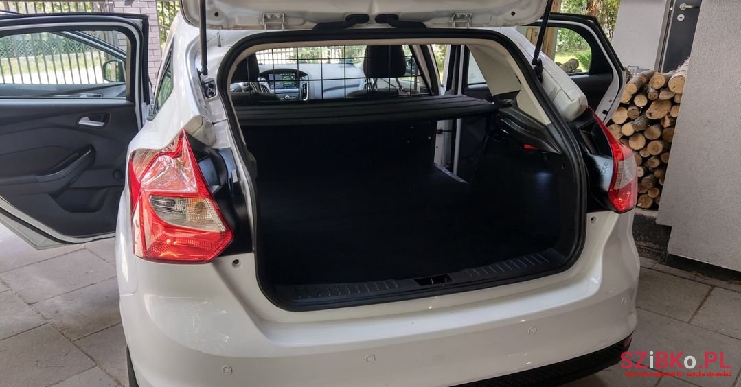 2014' Ford Focus Sport photo #5