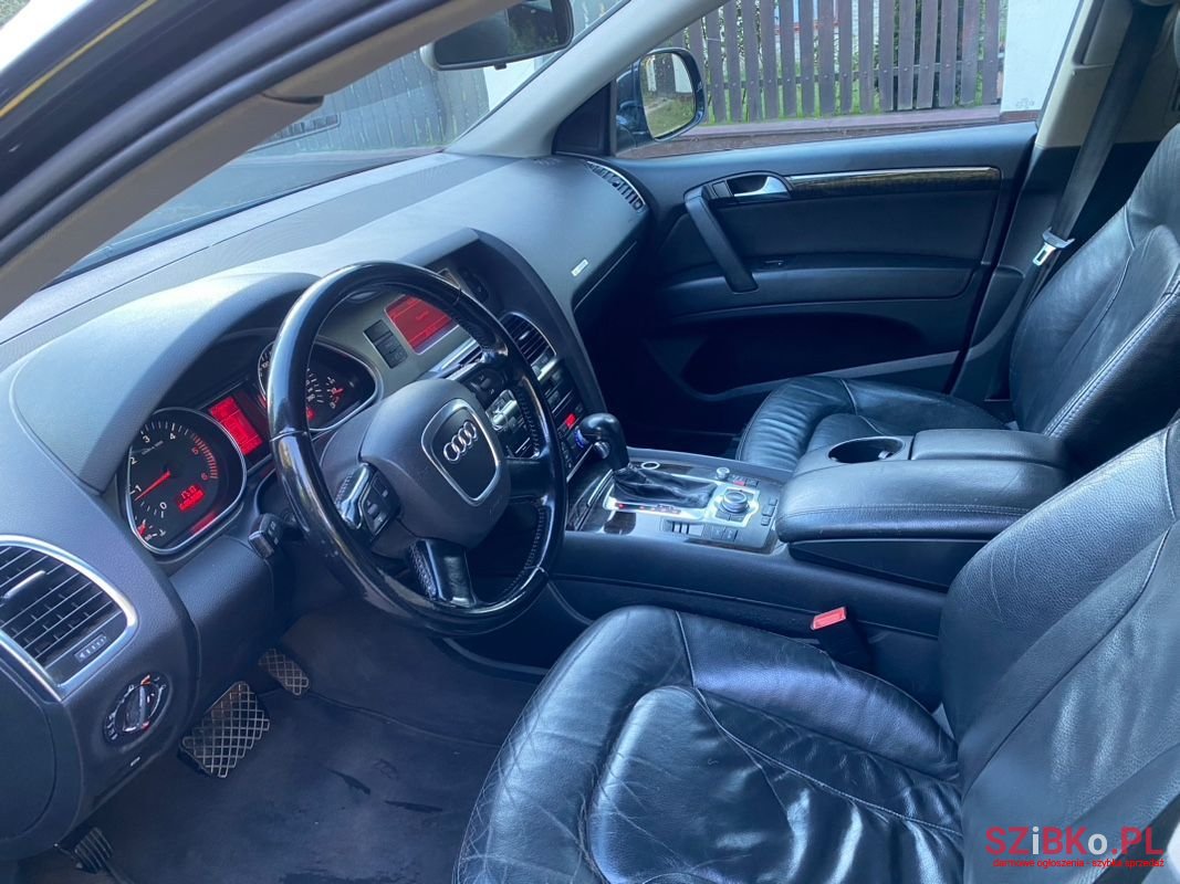 2007' Audi Q7 photo #6