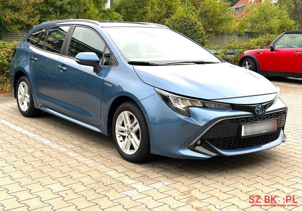 2020' Toyota Corolla 1.8 Hybrid Executive photo #4