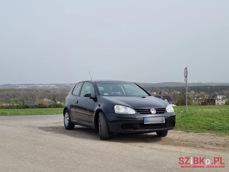 2008' Volkswagen Golf photo #2