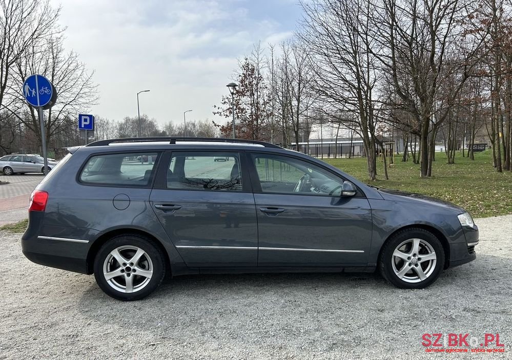 2008' Volkswagen Passat Variant photo #6