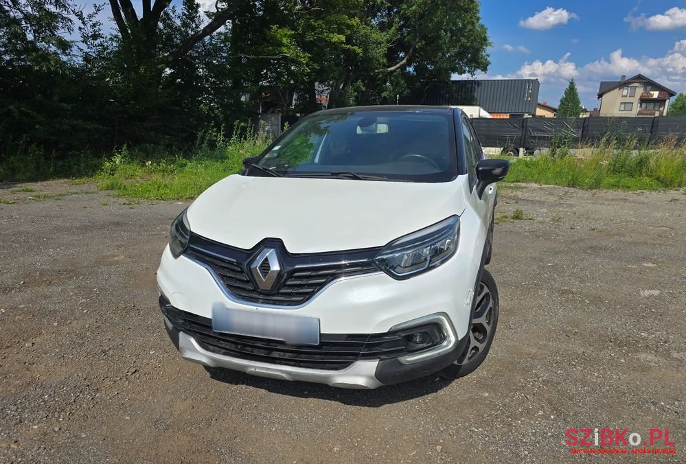 2019' Renault Captur photo #2