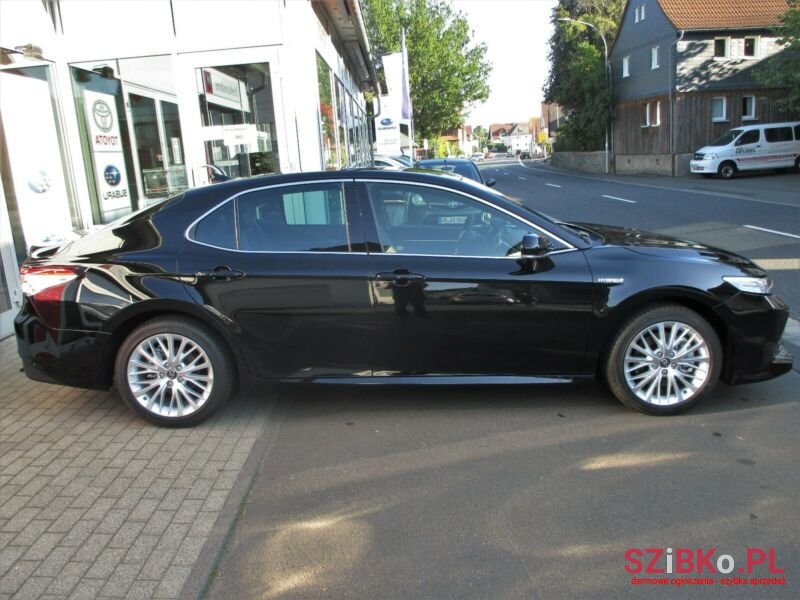 2019' Toyota Camry photo #1