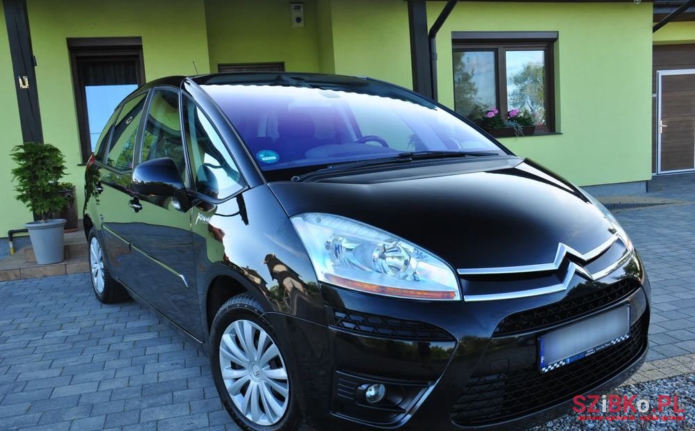 2008' Citroen C4 Picasso photo #1