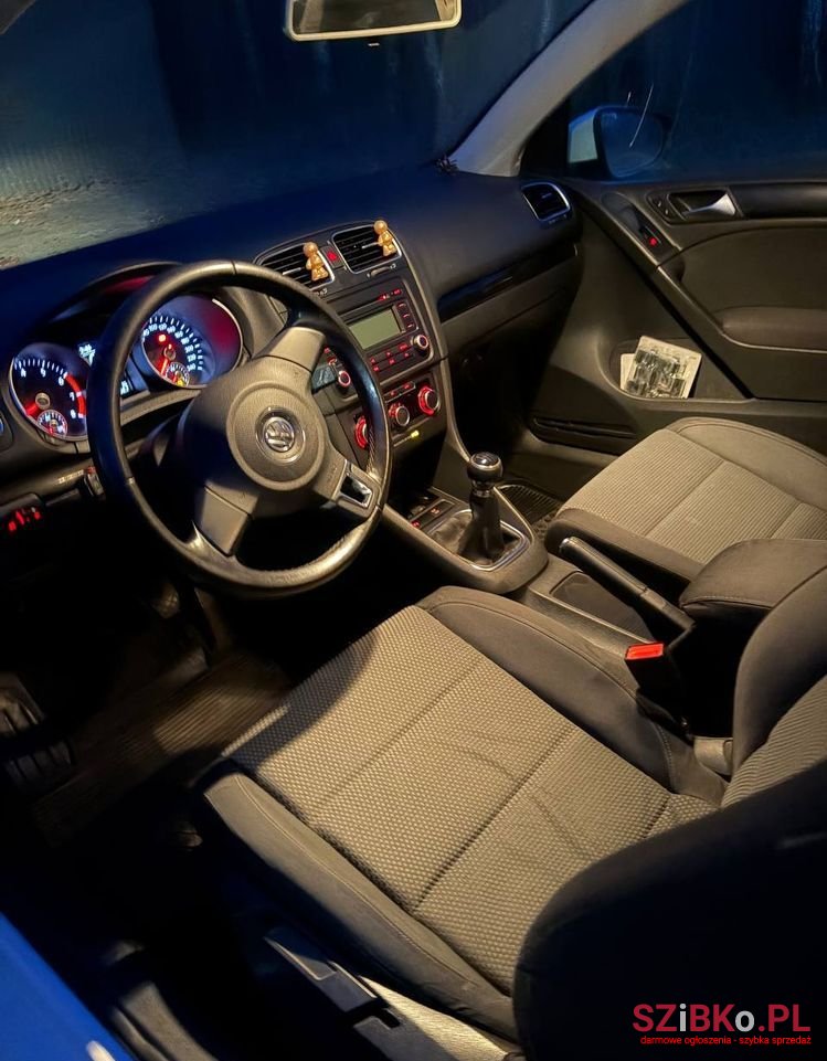 2009' Volkswagen Golf 1.6 Team photo #2