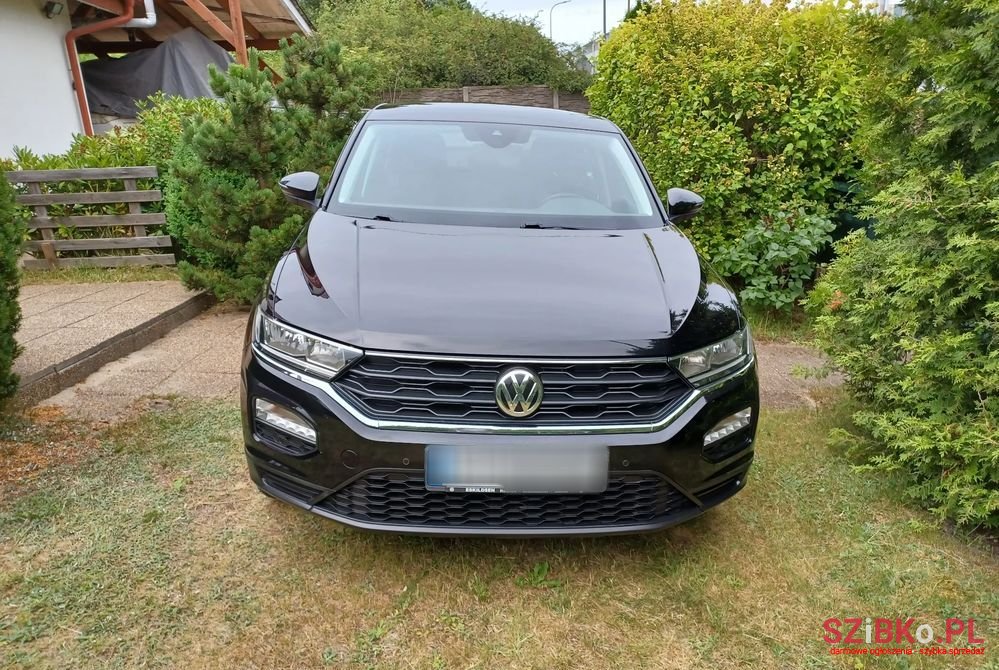 2018' Volkswagen T-Roc photo #3