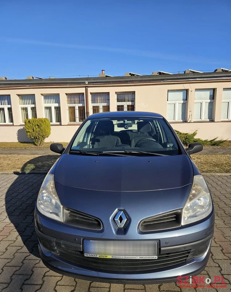 2007' Renault Clio 1.4 16V Authentique photo #4