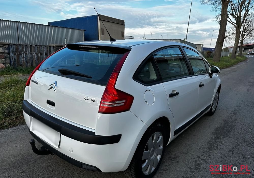 2007' Citroen C4 1.4 16V Style photo #6
