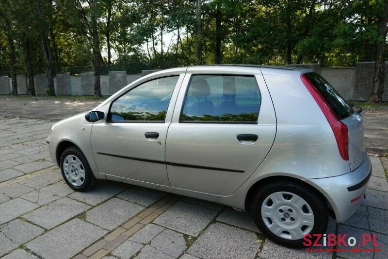 2004' Fiat Punto photo #5
