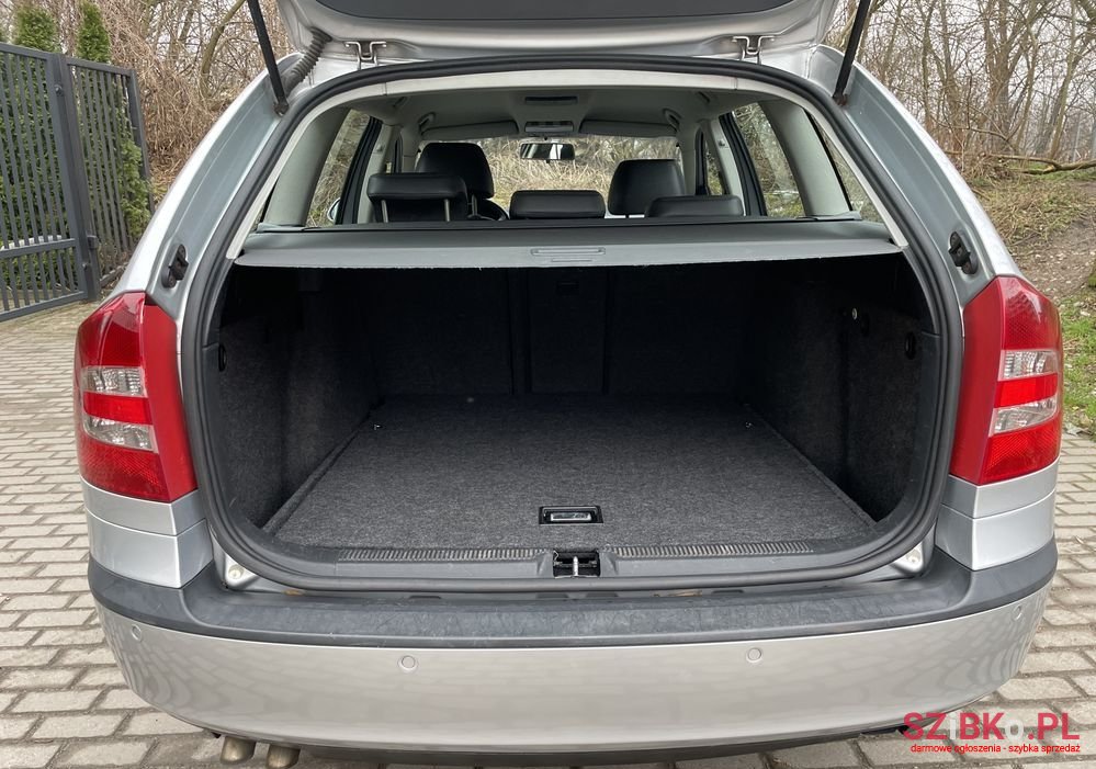 2007' Skoda Octavia photo #4