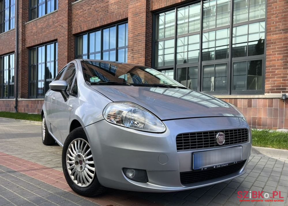 2007' Fiat Punto photo #5