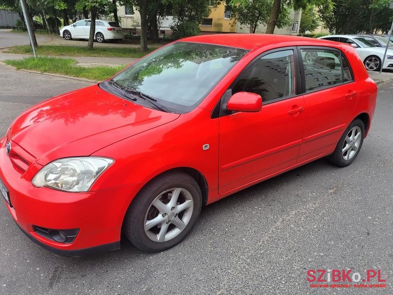 2005' Toyota Corolla photo #2