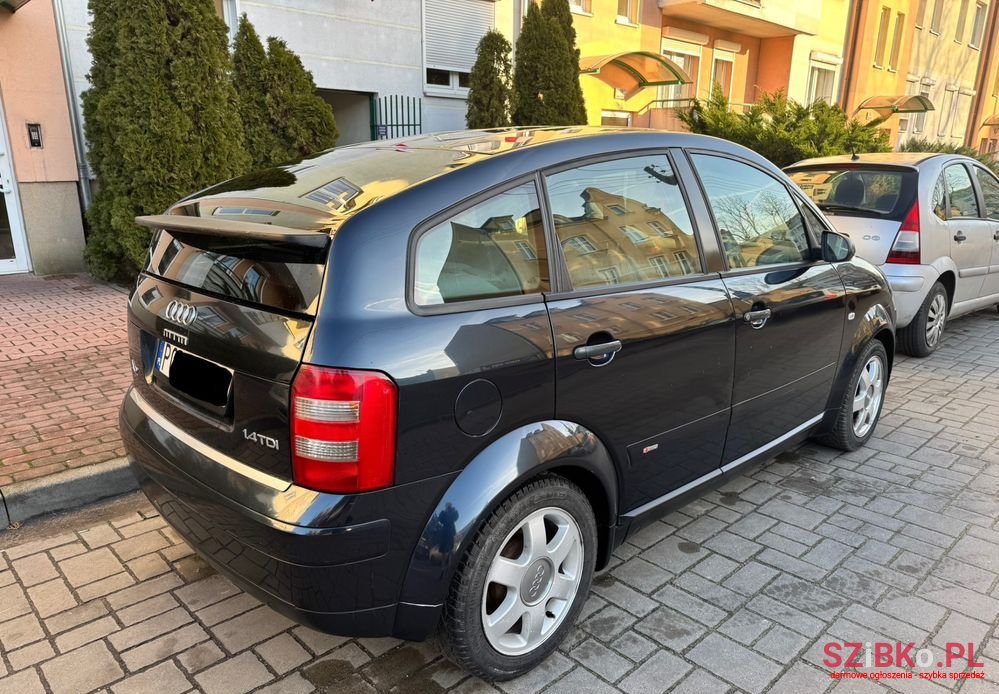 2001' Audi A2 1.4 Tdi photo #4