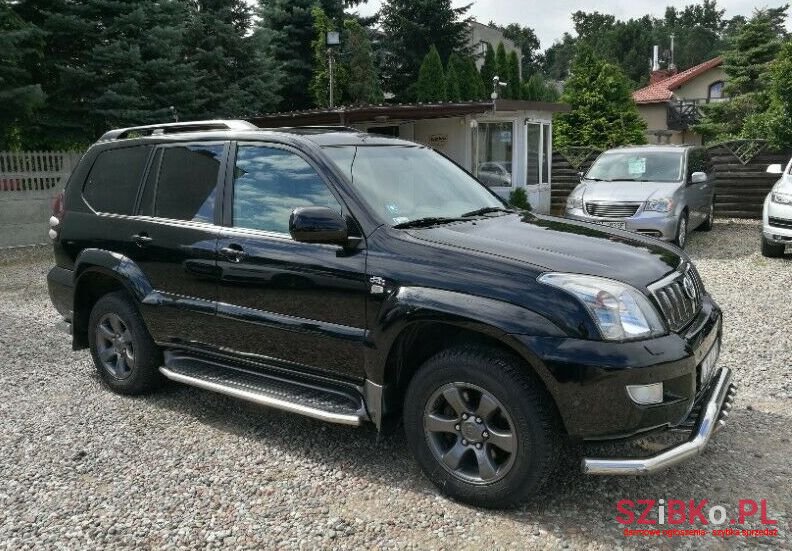 2009' Toyota Land Cruiser photo #1