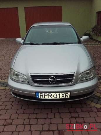 2000' Opel Omega photo #1