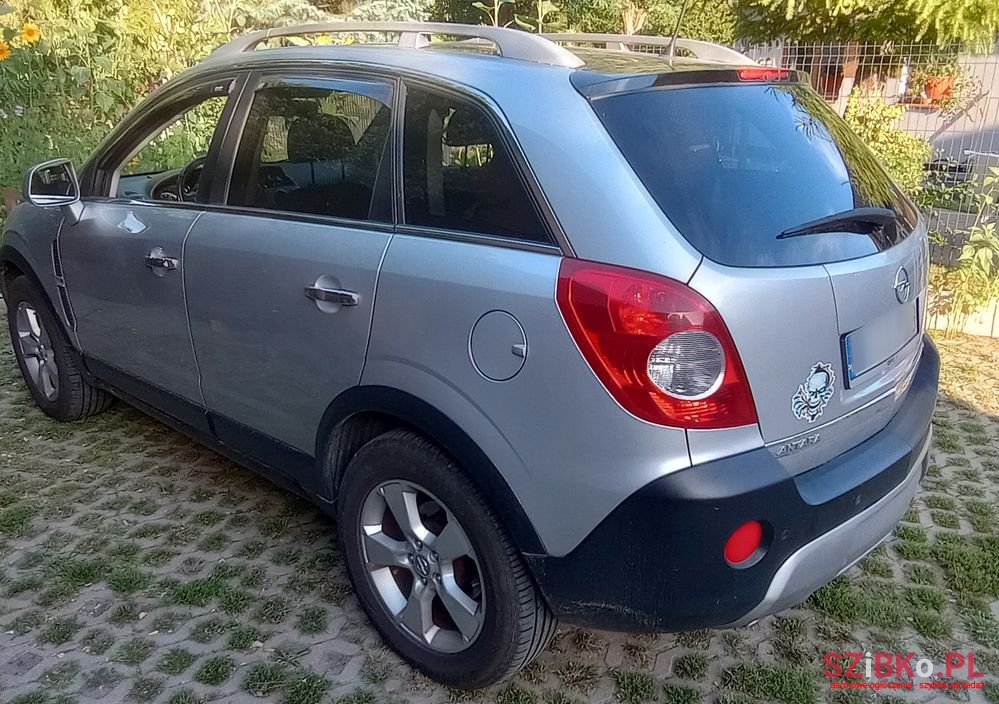 2007' Opel Antara 3.2 V6 Cosmo photo #3