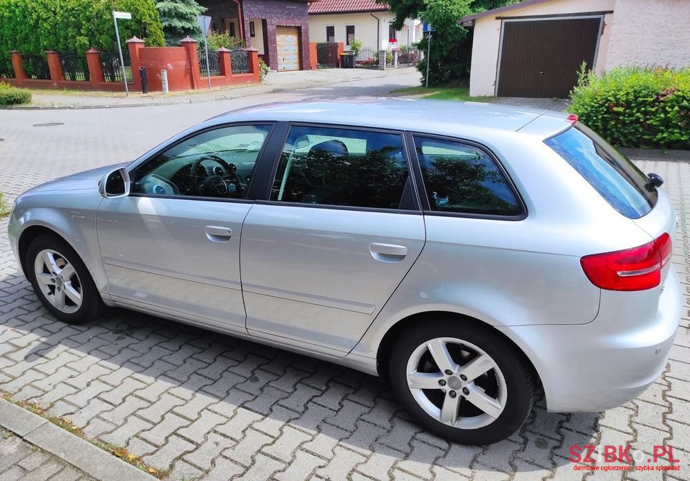 2009' Audi A3 1.6 Tdi Ambiente photo #4