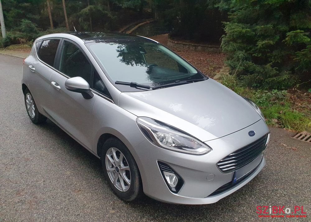 2017' Ford Fiesta photo #2