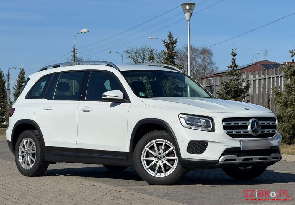 2021' Mercedes-Benz GLB photo #1