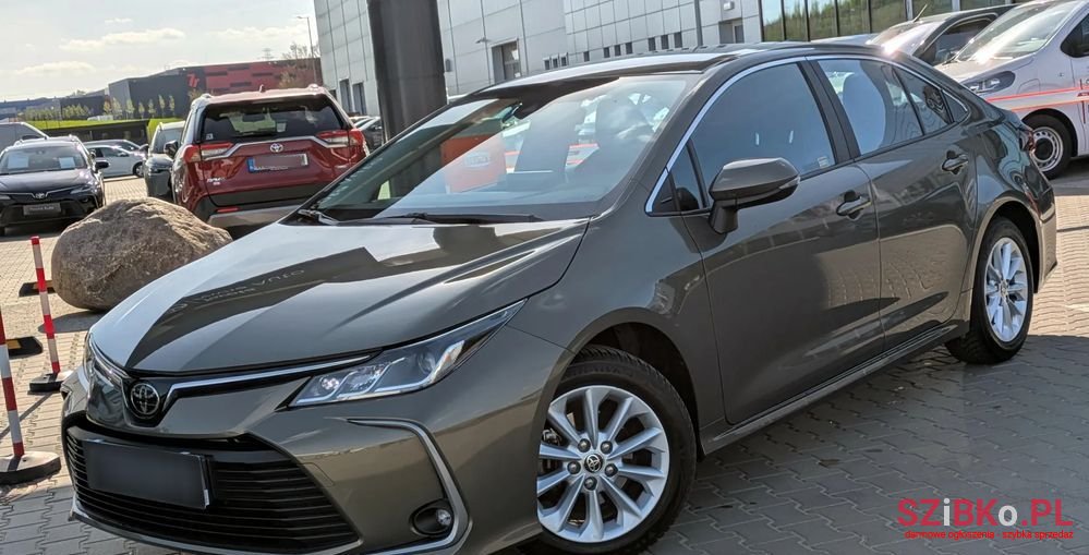 2022' Toyota Corolla 1.5 Comfort photo #1