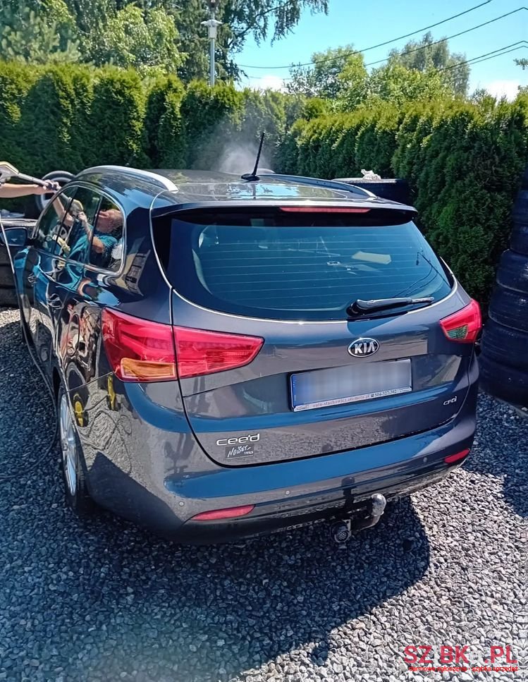 2013' Kia Ceed photo #3