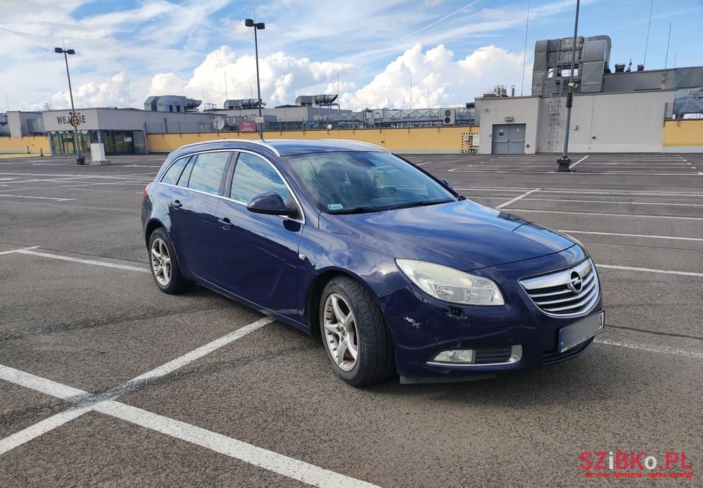 2009' Opel Insignia photo #2