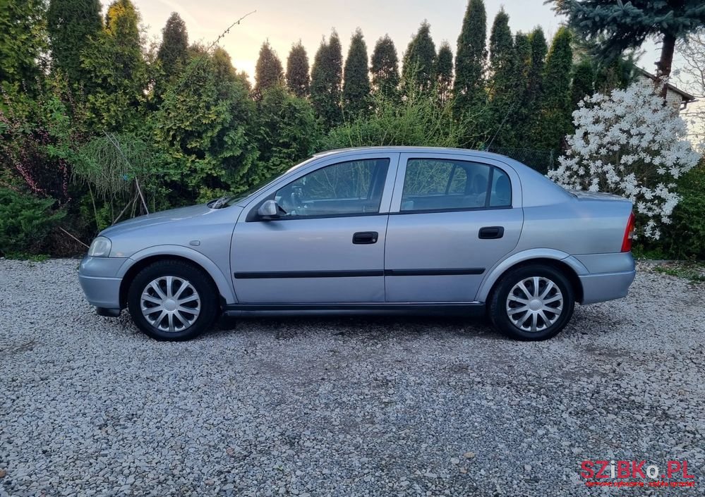 2002' Opel Astra Ii 1.2 Start photo #6