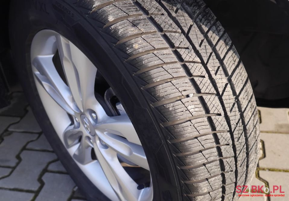 2011' Hyundai ix35 photo #5