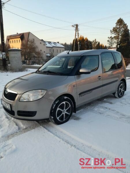 2007' Skoda Roomster photo #1
