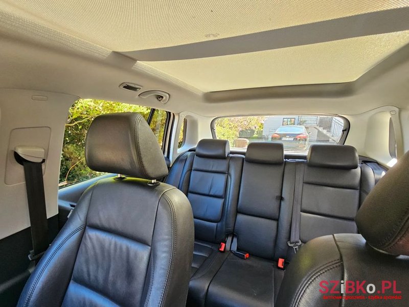 2009' Volkswagen Tiguan photo #3