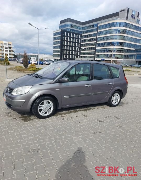 2004' Renault Scenic photo #2