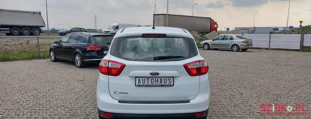 2011' Ford C-MAX photo #6