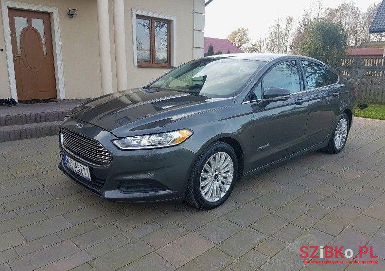 2016' Ford Mondeo photo #2