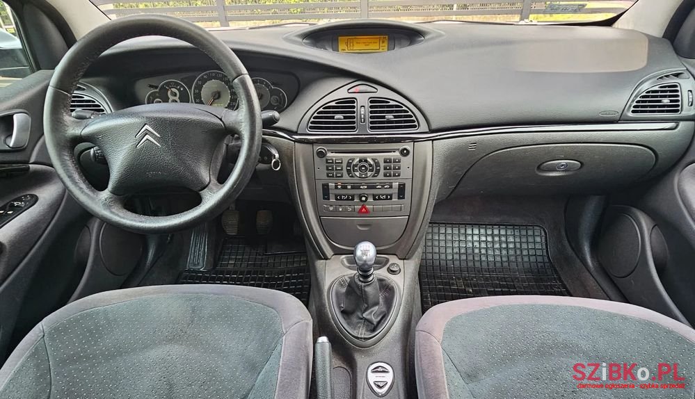 2005' Citroen C5 2.0 Hdi Exclusive photo #6