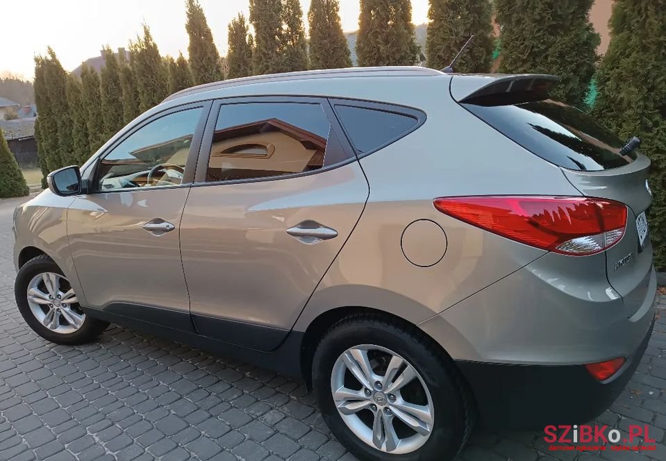 2010' Hyundai ix35 photo #3