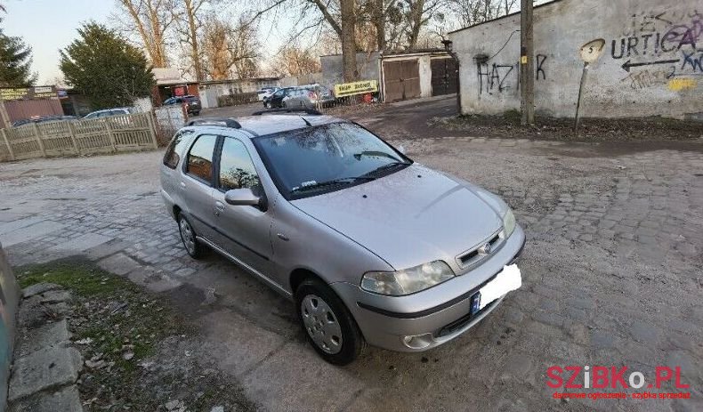 2002' Fiat Palio photo #1
