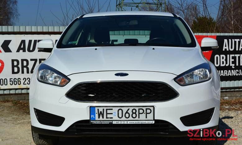 2017' Ford Focus photo #5