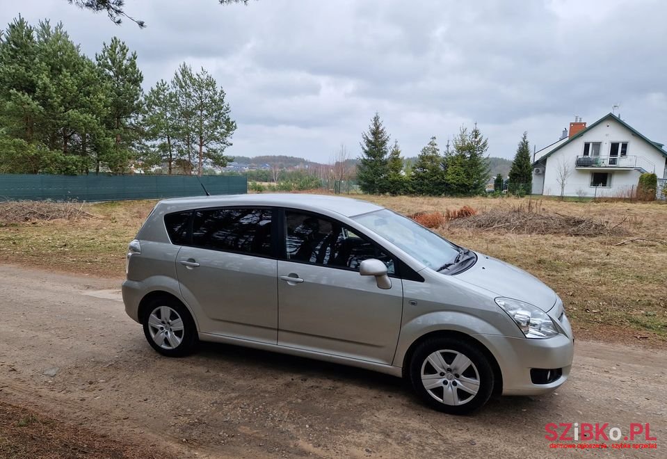 2007' Toyota Corolla Verso photo #4