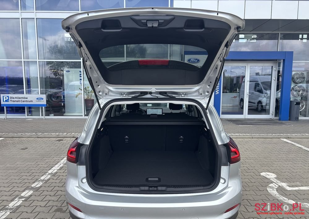 2024' Ford Focus 1.0 Ecoboost Titanium photo #5