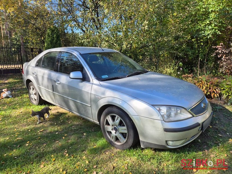 2005' Ford Mondeo 2.0 Tdci Ghia photo #2