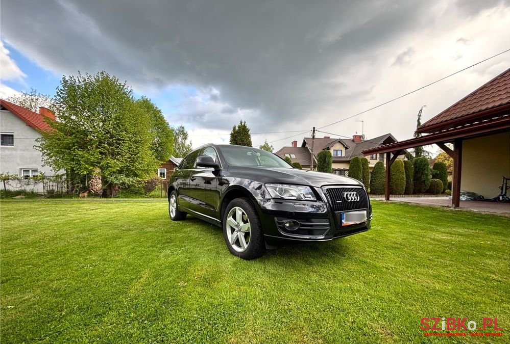 2009' Audi Q5 2.0 Tdi Quattro photo #2