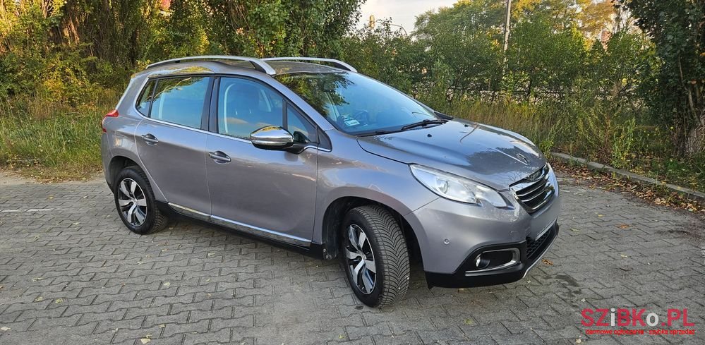 2014' Peugeot 2008 photo #1
