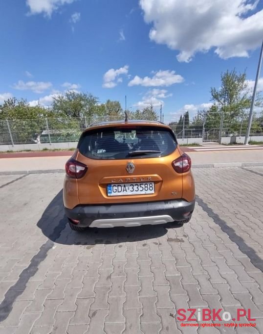 2017' Renault Captur photo #3