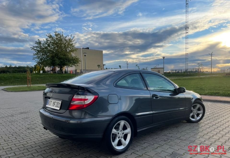 2004' Mercedes-Benz Klasa C photo #2