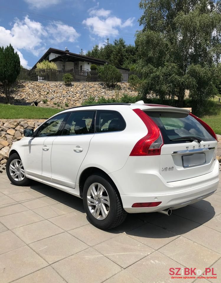 2016' Volvo Xc 60 D3 Drive-E Momentum photo #1