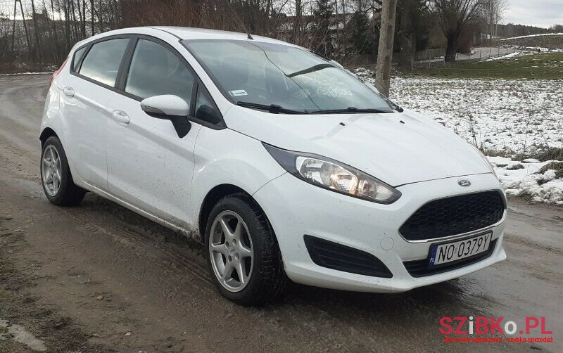 2016' Ford Fiesta photo #4