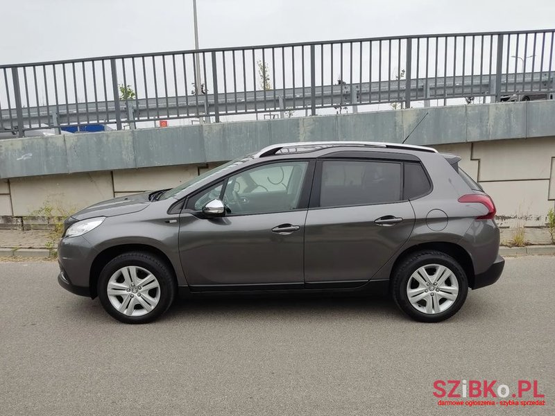 2017' Peugeot 2008 photo #3