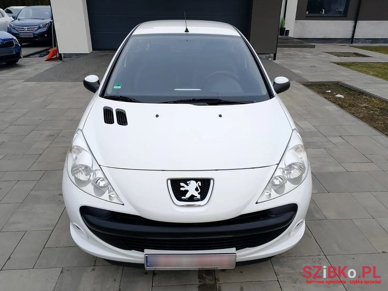 2010' Peugeot 206 206+ 60 photo #2
